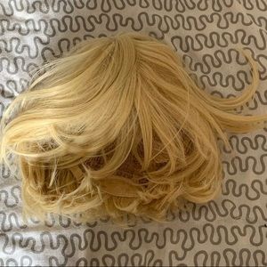 blond cosplay wig